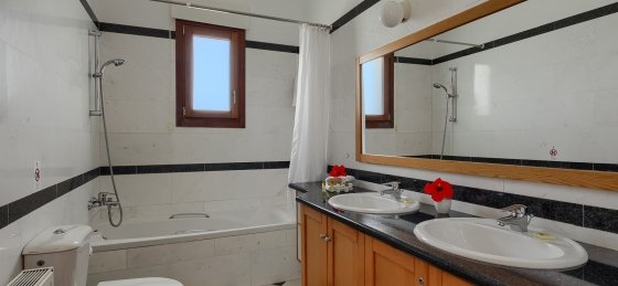 21-0403.jpg Villa in Paphos to rent