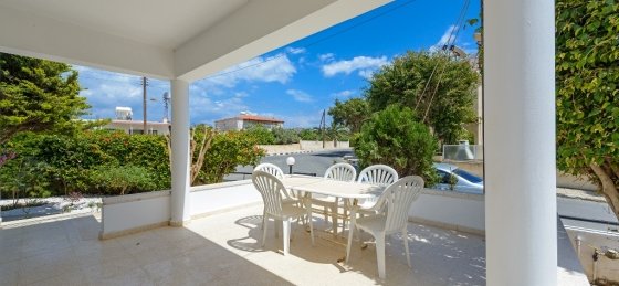 21_47.jpg Holiday home in Cyprus villa booking