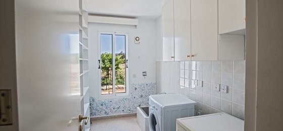 23_53.jpg Book a villa in Nissi Beach