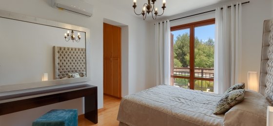 25-0403.jpg Holiday villas in Aphrodite Hills Resort