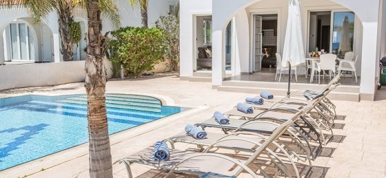 26_33.jpg Book a villa holiday in Nissi Beach