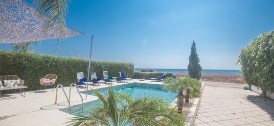 2_41.jpg Book a villa in Nissi Beach