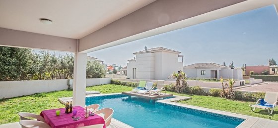 5_40.jpg Villa rentals in Nissi Beach