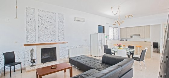 7_42.jpg Book a villa in Cyprus