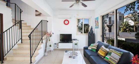 8_42.jpg Book a villa holiday in Protaras