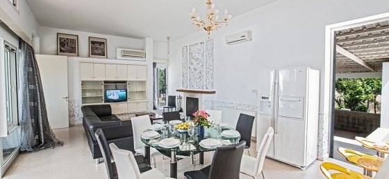 9_39.jpg Holiday home in Nissi Beach villa booking