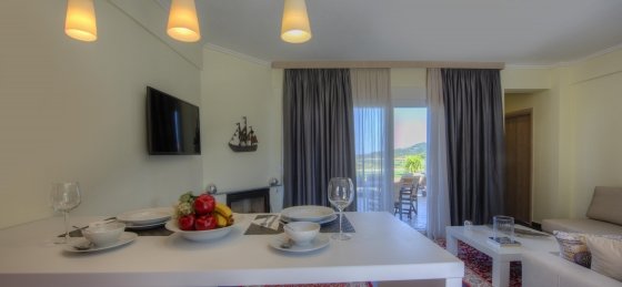 _dim4778_79_80_tonemapped.jpg Villa rentals in Hanioti