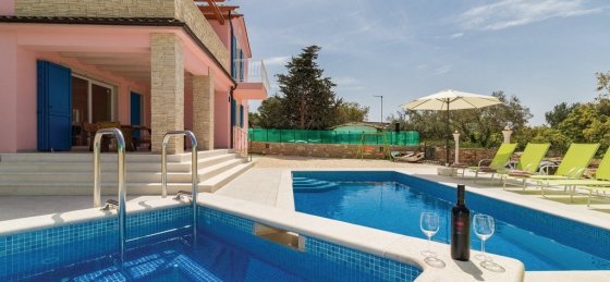 gfhfghfg.jpg Villas in Fazana