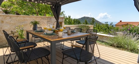 12_85.jpg Holiday home in Split villa booking