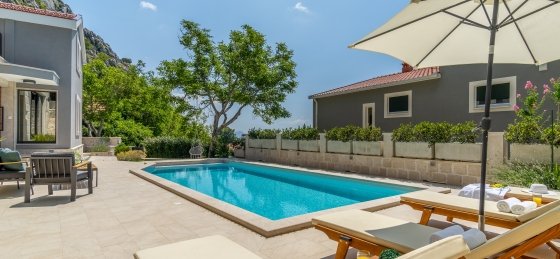 13.jpg Book a villa holiday in Split