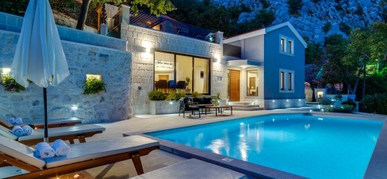 1_49.jpg Book a villa in Split