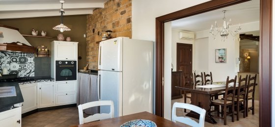 24_61.jpg Book a villa in Italy