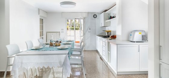 42_32.jpg Book a villa in Italy