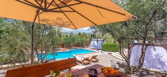 11_-_2021-10-19t123353.556.jpg Book a villa holiday in Dalmatia