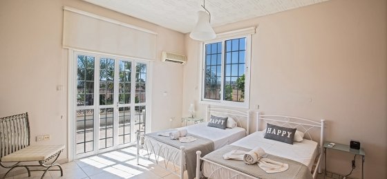 17_73.jpg Book a villa holiday in Cyprus