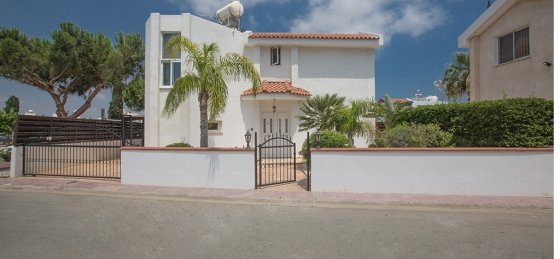 Book a villa holiday in Protaras
