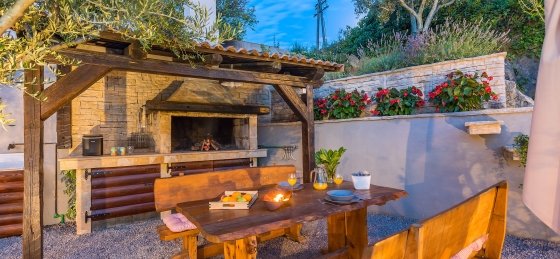 38_43.jpg Book a villa in Split