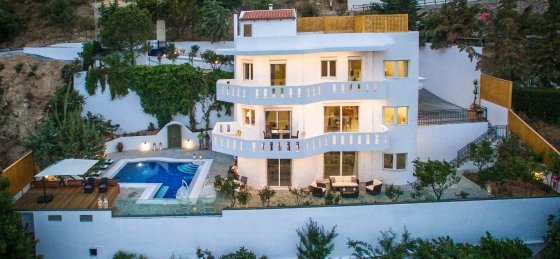 dji_0094.jpg Book a villa in Crete