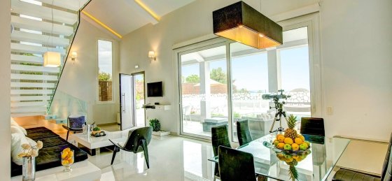 Book a villa holiday in Tsilivi