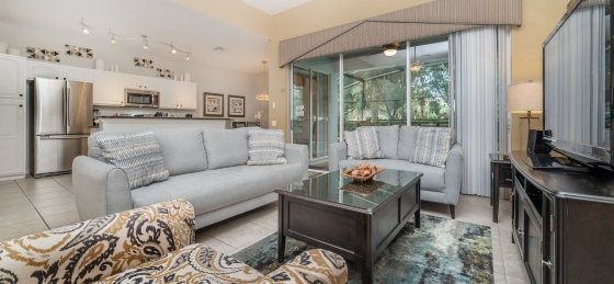 Villa rentals in Windsor Hills