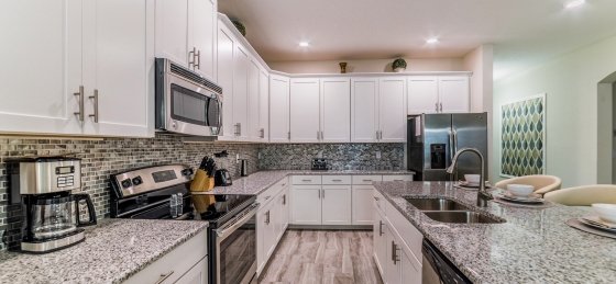 Book a villa in Storey Lake Resort