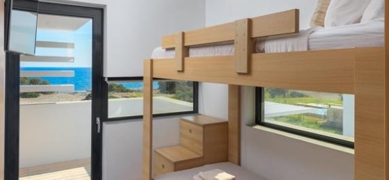 Villa holidays in Gennadi