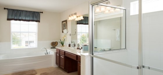 Book a villa in Windsor Hills