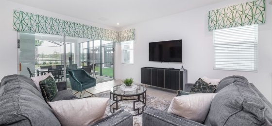 Book a villa in Solara Resort