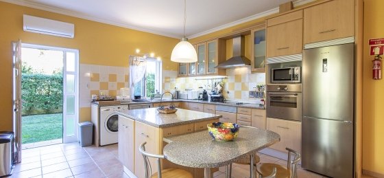 cozinha1_2.jpg Villa holidays in Algarve
