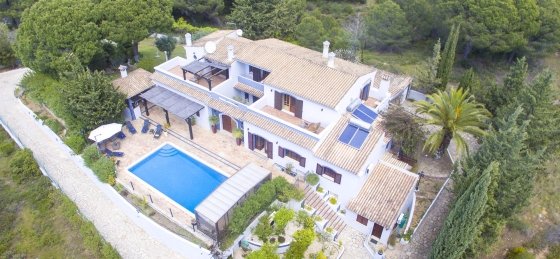 drone1_1.jpg Villa holidays in Portugal