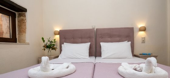 Holiday villas in Greece