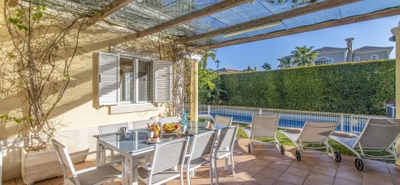 exterior9_1.jpg Book a villa in Portugal