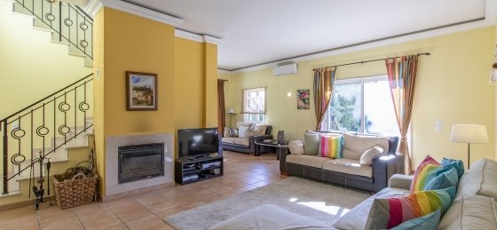 sala_1.jpg Villa holidays in Algarve