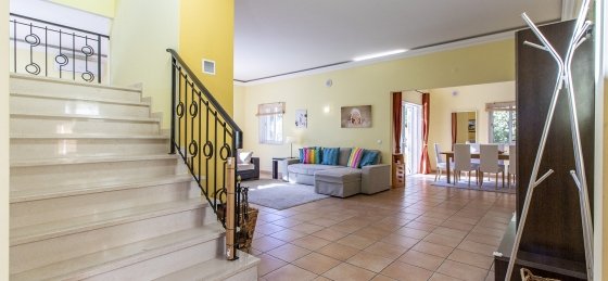 sala_4.jpg Villas in Algarve