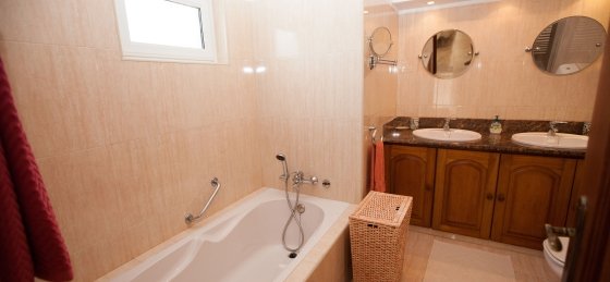 Book a villa in Carvoeiro