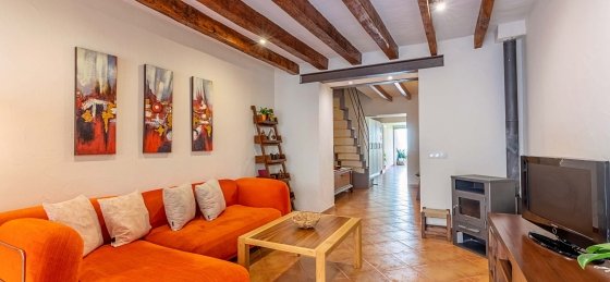 Book a villa holiday in Pollensa