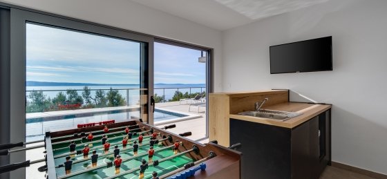 10.jpg Book a villa in Split