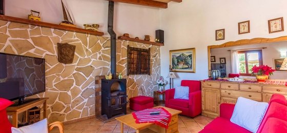 Book a villa in Pollensa