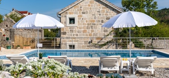 13_85.jpg Villas in Croatia