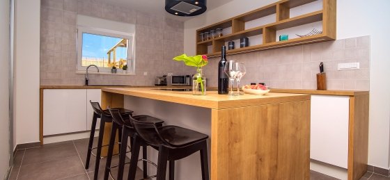 14_84.jpg Book a villa holiday in Omis