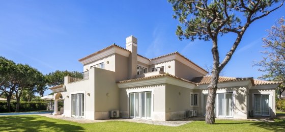 256a9637.jpg Book a villa holiday in Portugal