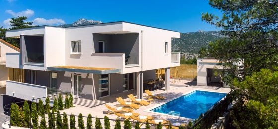 9_60.jpg Book a villa holiday in Omis