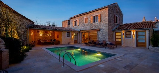 a_31.jpg Book a villa in Croatia