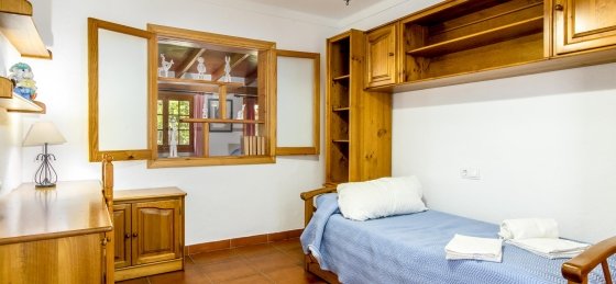 alegre_-_bedroom_3-1_2400x16002019.jpg Holiday villas in Mallorca