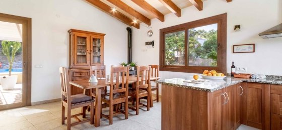 alexandria_-_kitchen_3_2400x1600.jpg Book a villa holiday in Cala San Vicente