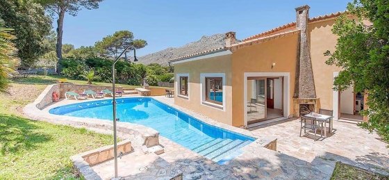 alexandria_-_swimming_pool_02_2400x1600.jpg Villa in Balearic Islands to rent