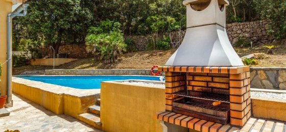 alexandria_-_xterior_bbq_01_2400x1600.jpg Holiday home in Cala San Vicente villa booking