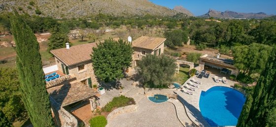Holiday villas in Pollensa
