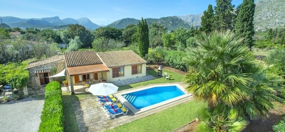 boi_-_swimming_pool_05_s_2400x1600.jpg Villa rentals in Spain