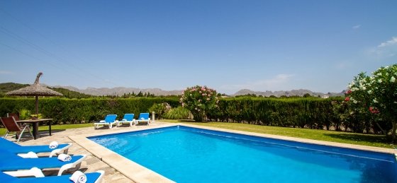 bosque_-_swimming_pool_a_01_2400x1600.jpg Villas in Pollensa